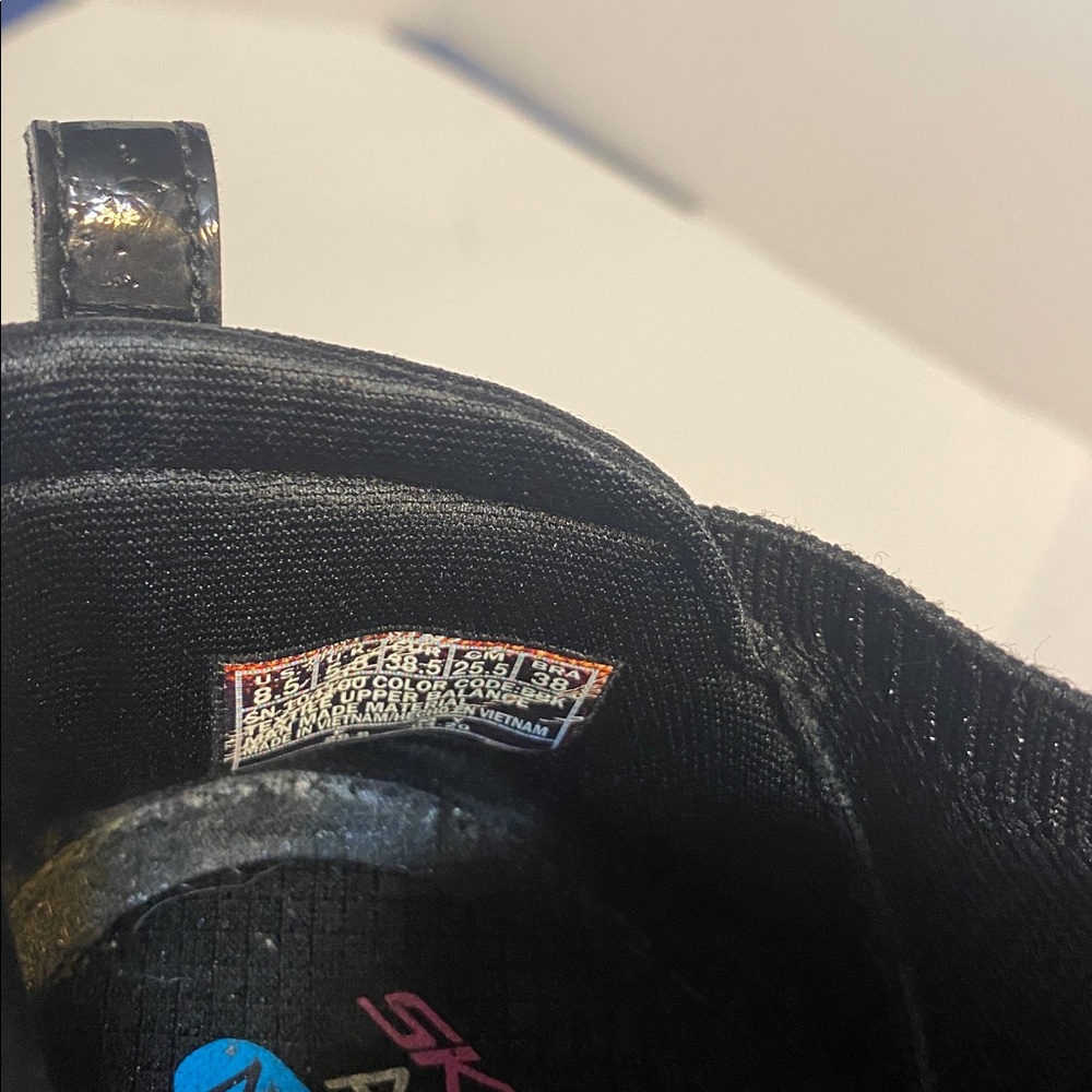 Skechers Women's Black Slip-On Sneakers - Picture 8 of 8